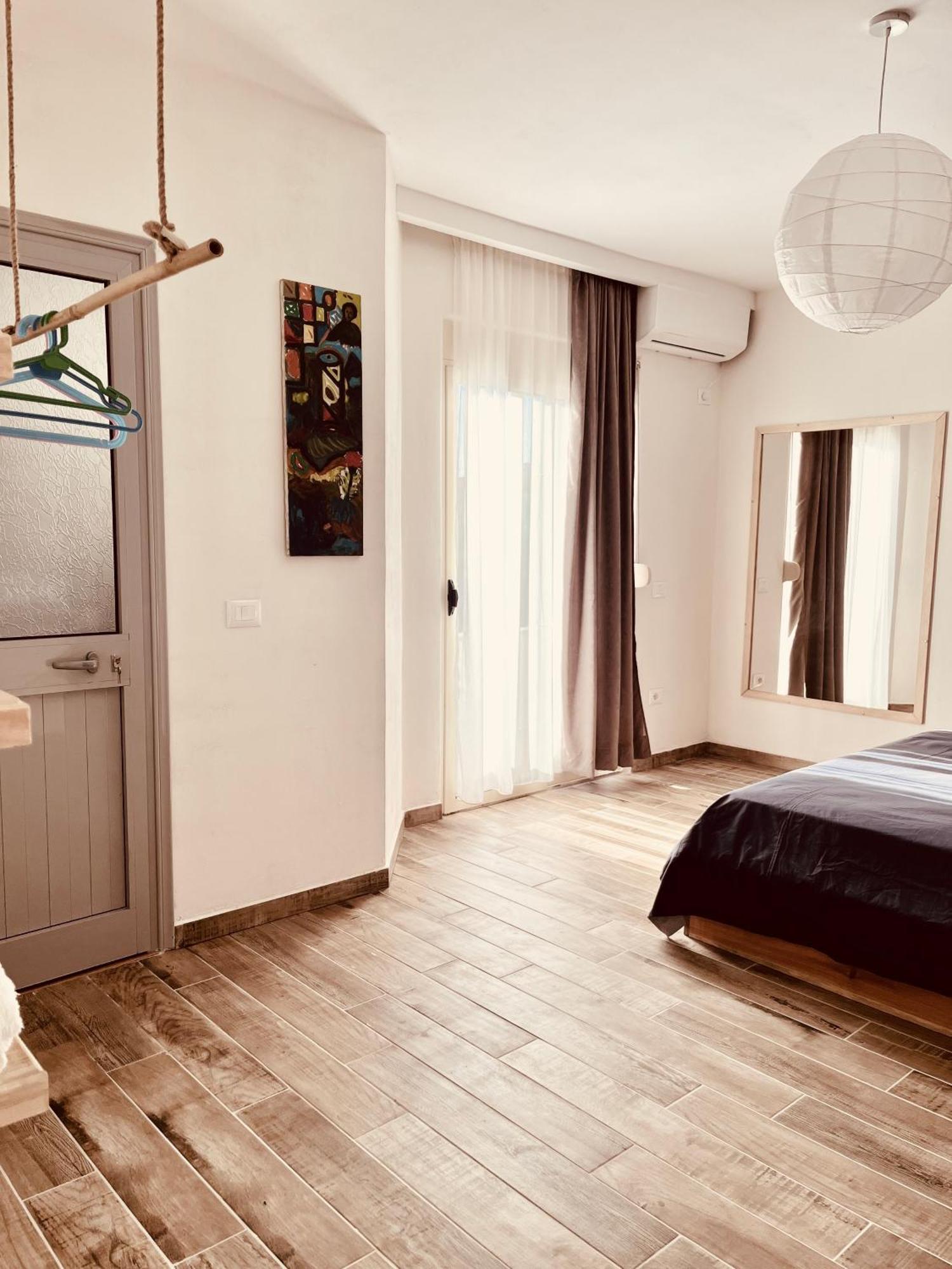 Aparthotel Family Tree - Quiet Area - Self Check In Golem  Exterior foto